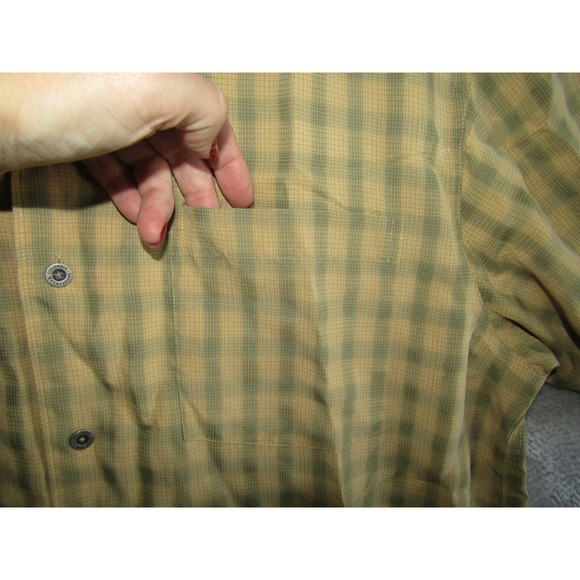 Columbia Mens L Plaid Short Sleeve Button Up Shirt XCT Outdoor Adventure Casual - Picture 5 of 11